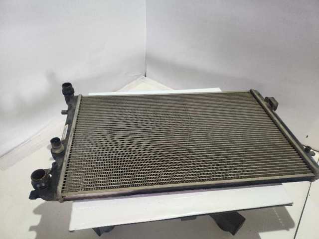 Radiador de esfriamento de motor 1J0121253P VAG