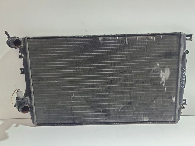 Radiador de esfriamento de motor 1K0121253AA VAG