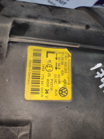 Luz esquerda 1T0941005R VAG