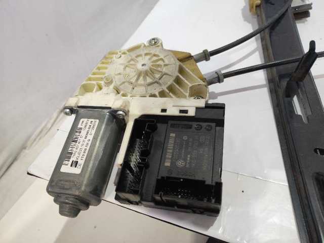 Motor de acionamento de vidro da porta dianteira esquerda 1T0959701G VAG