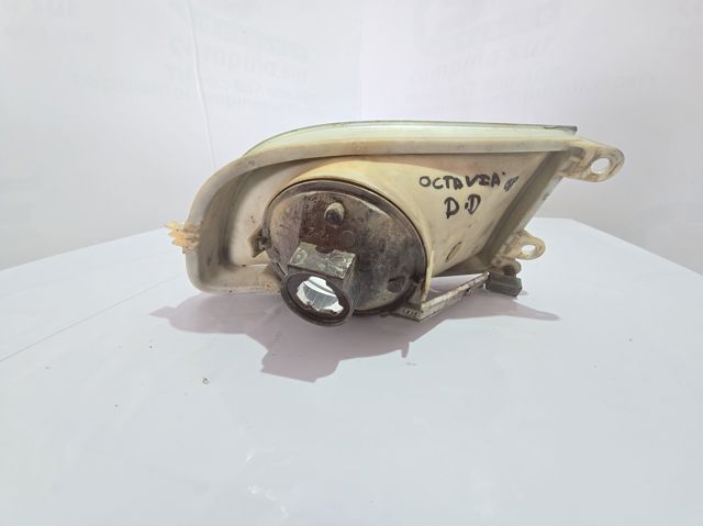Luzes de nevoeiro direitas 1Z0941700 VAG