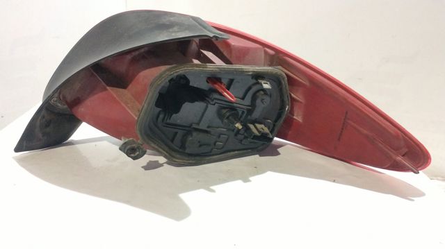 Lanterna traseira esquerda 2531G PEUGEOT