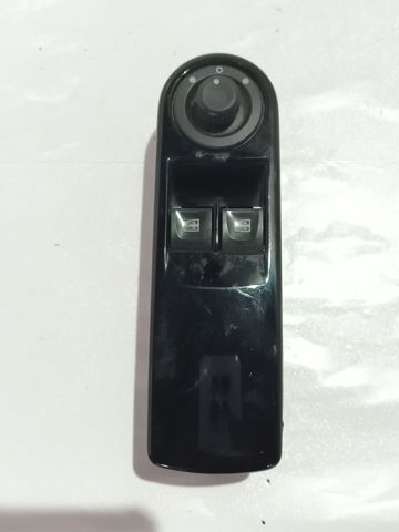 Unidade de botões dianteira esquerda de controlo de elevador de vidro 254118722R RENAULT