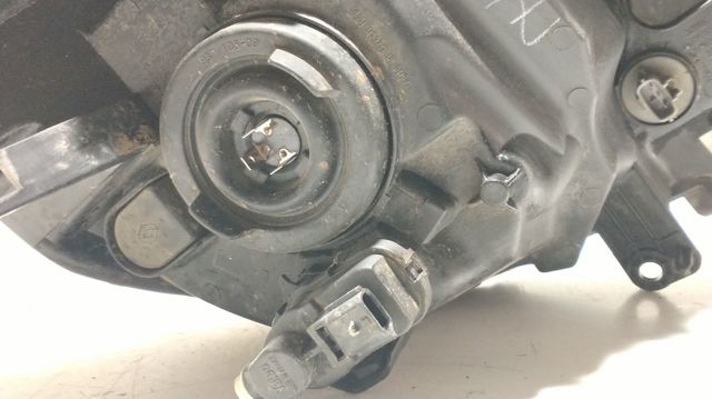 Luz direita 260106220R RENAULT