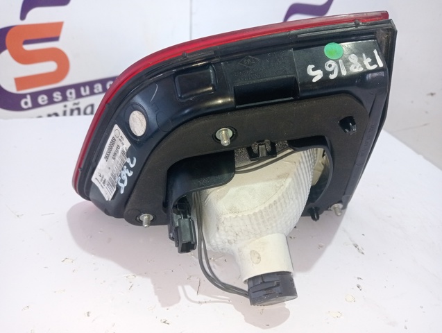 Lanterna traseira direita interna 265508898R RENAULT