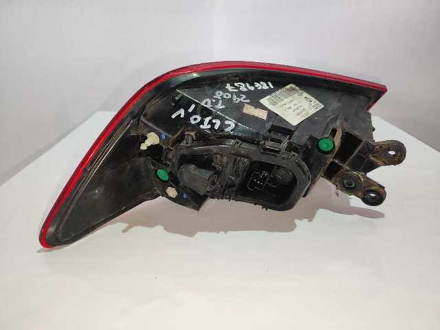 Lanterna traseira esquerda externa 265553752R RENAULT