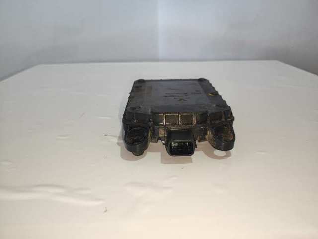284381994R Renault (RVI)