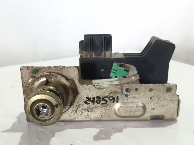 Fecho da porta dianteira esquerda 2T1AV21813BG FORD