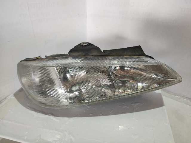 Luz direita 301037022 PEUGEOT