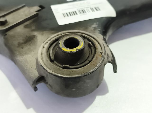Braço oscilante inferior direito de suspensão dianteira 31317662 VOLVO