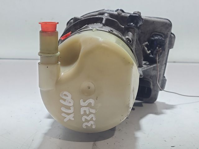 Bomba da Direção hidrâulica assistida 31387595 VOLVO