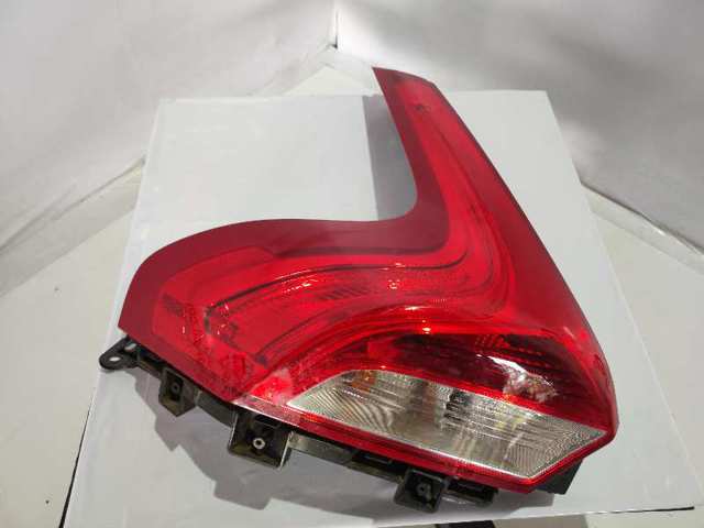 Lanterna traseira esquerda 31395844 VOLVO