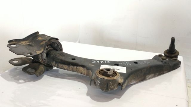 Braço oscilante inferior esquerdo de suspensão dianteira 31429321 VOLVO
