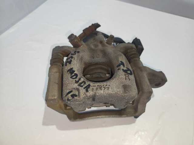 Suporte do freio traseiro direito 32353310C RENAULT