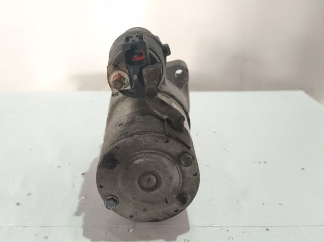 Motor de arranco 361002A970 HYUNDAI