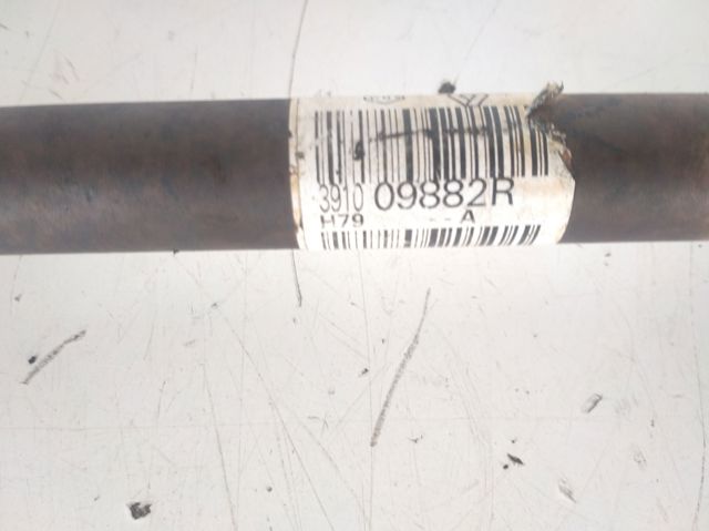 Semieixo (acionador) dianteiro direito 391009882R RENAULT