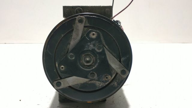 Compressor de aparelho de ar condicionado 5060410300 RENAULT