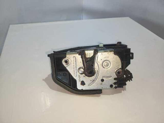 51217202143 BMW