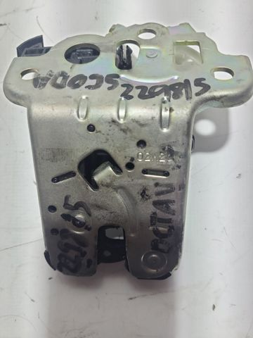 Fecho de tampa de porta-malas (de 3ª/5ª porta traseira) 5E0827505A VAG