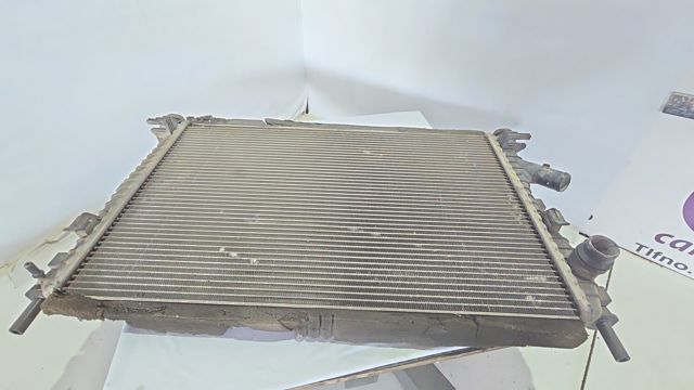 Radiador de esfriamento de motor 5S6H8005AD FORD