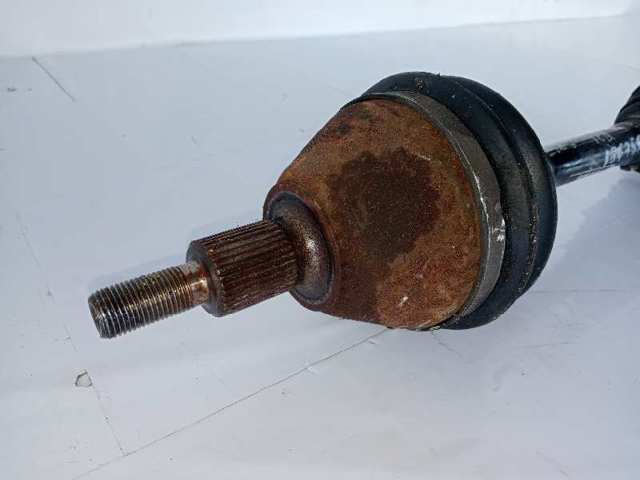 Semieixo (acionador) dianteiro esquerdo 6C0407271AB VAG