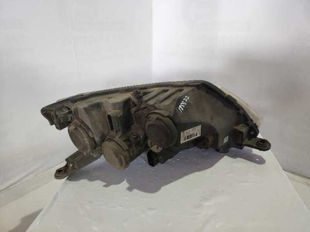 Luz esquerda 6JB941015 VAG