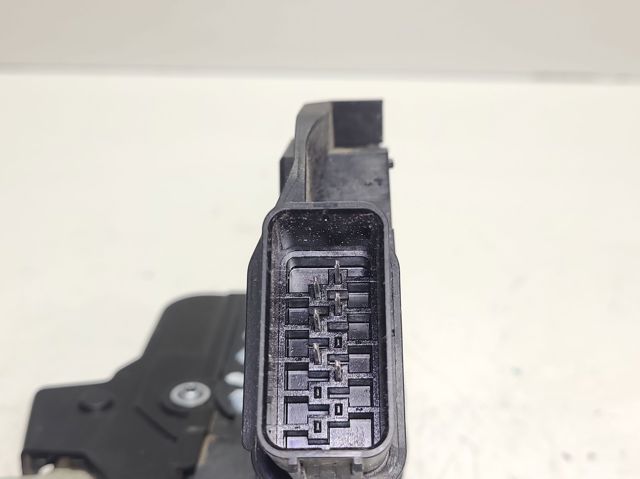 Fecho da porta dianteira direita 6M2AR21812AC FORD
