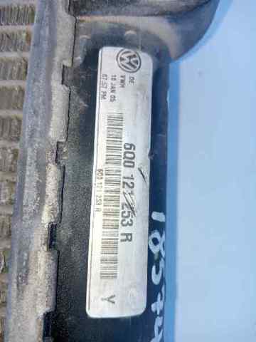 Radiador de esfriamento de motor 6Q0121253R VAG