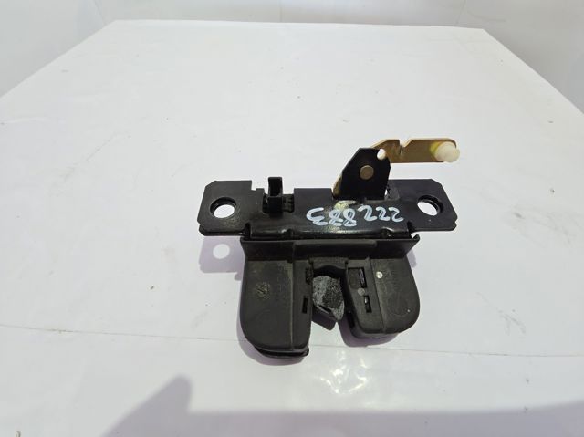 Fecho de tampa de porta-malas (de 3ª/5ª porta traseira) 7L6827505 VAG