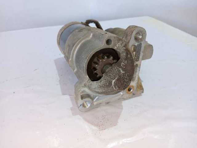 Motor de arranco 8200021396 RENAULT
