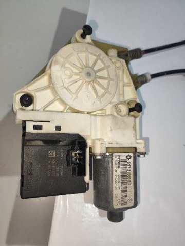 827310002R Renault (RVI)