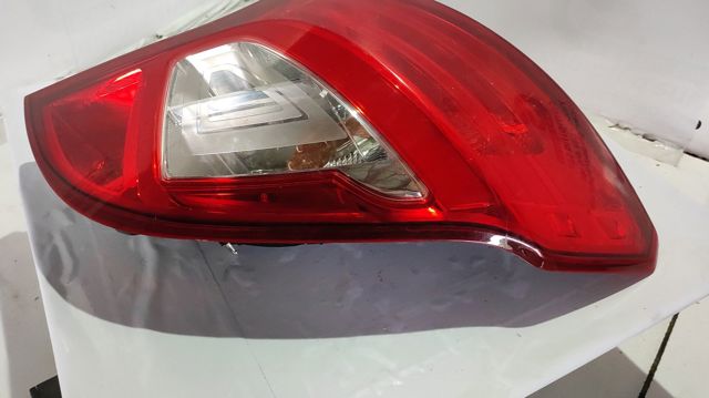 Lanterna traseira direita SsangYong Korando   ao melhor preço