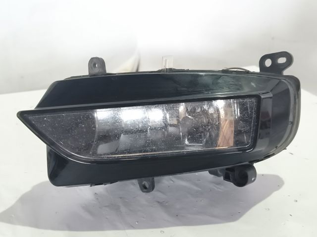 Luzes de nevoeiro direitas 8K0941700C VAG