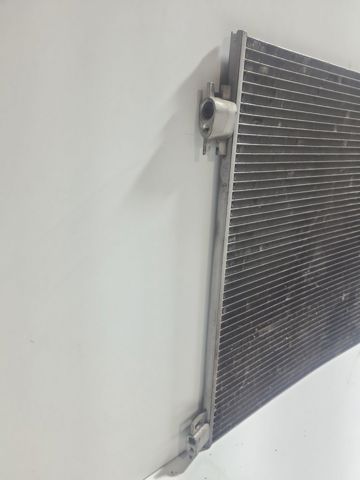 Radiador de aparelho de ar condicionado 921009251R NISSAN
