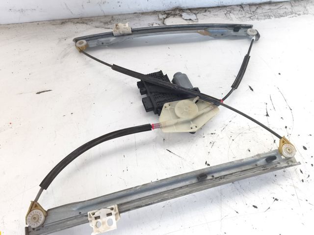 Mecanismo de acionamento de vidro da porta dianteira direita 9222CT PEUGEOT
