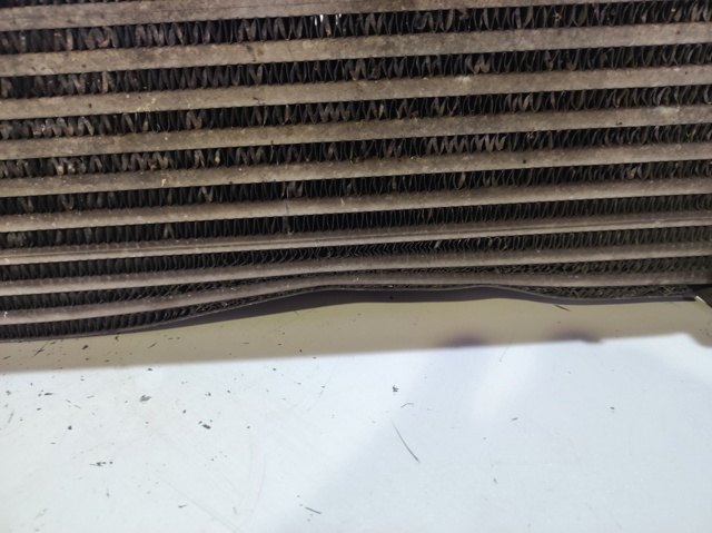 Radiador de intercooler 95081734 OPEL