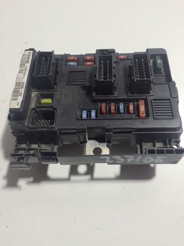 Unidade de dispositivos de segurança 9643498980 PEUGEOT