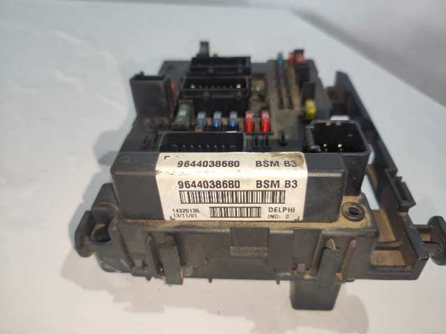 Unidade de dispositivos de segurança 9644038680 PEUGEOT