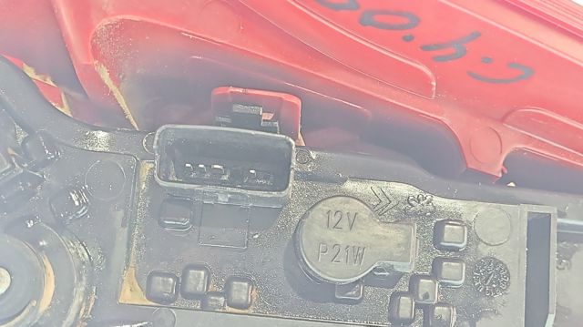 Lanterna traseira direita 9646801677 PEUGEOT