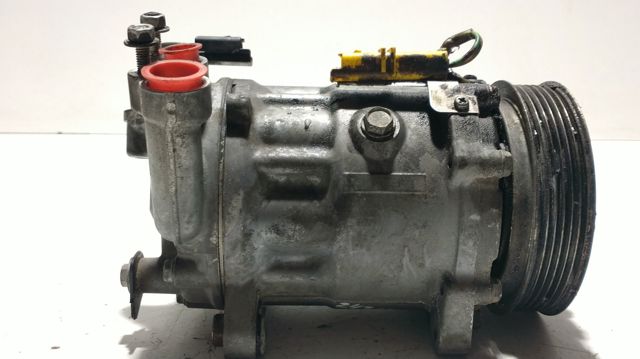 Compressor de aparelho de ar condicionado 9656572380 PEUGEOT