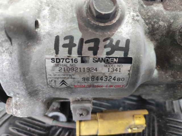 Compressor de aparelho de ar condicionado 9684432480 PEUGEOT