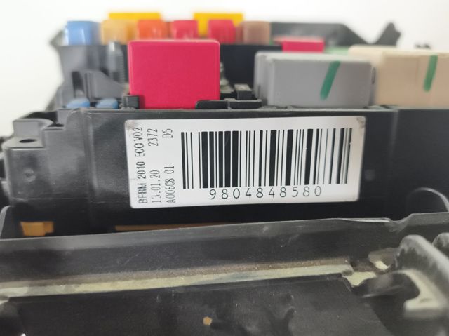 Unidade de dispositivos de segurança 9804848580 OPEL