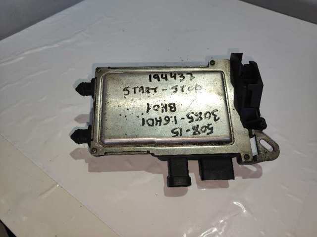 Estabilizador de tensão 9810858380 PEUGEOT