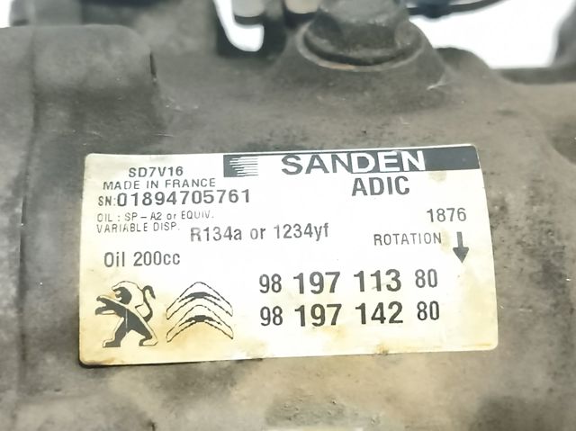 Compressor de aparelho de ar condicionado 9819711380 PEUGEOT