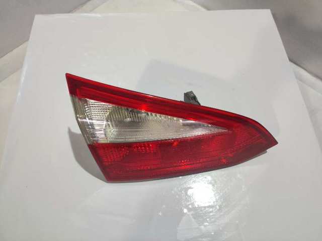Lanterna traseira esquerda interna BM5113A603BB FORD