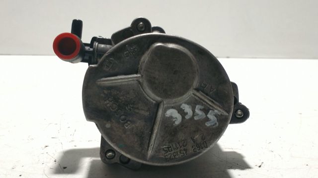 Bomba a vácuo D163451323 SUZUKI