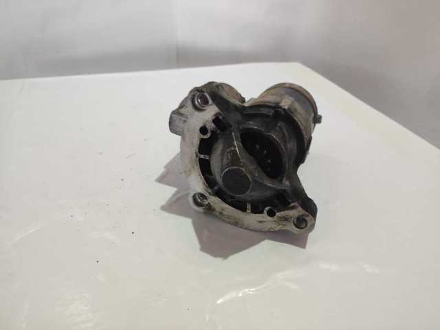 Motor de arranco M000T82081 PEUGEOT