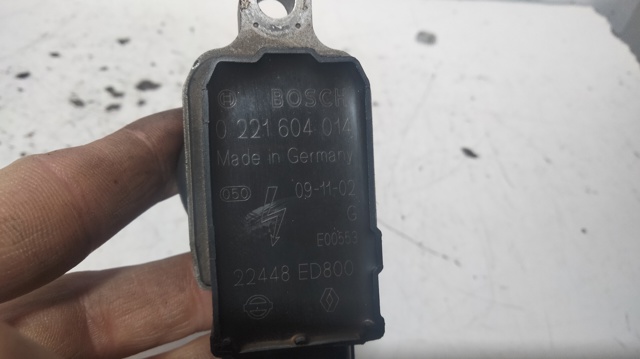 Bobina de ignição 0221604014 NISSAN