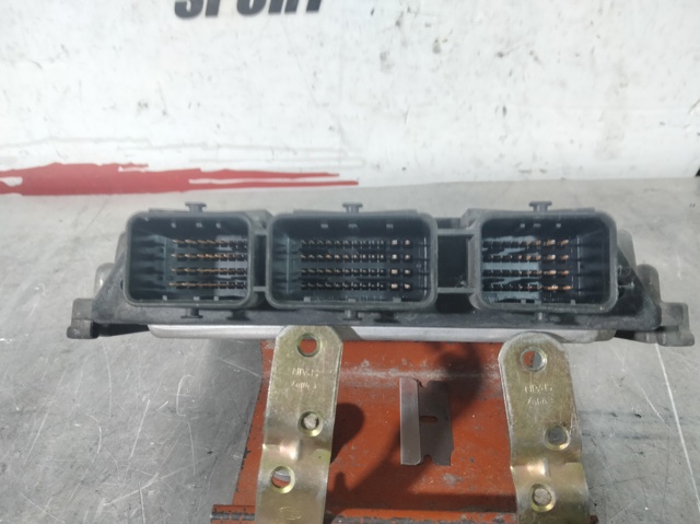 0281011940 Renault (RVI)