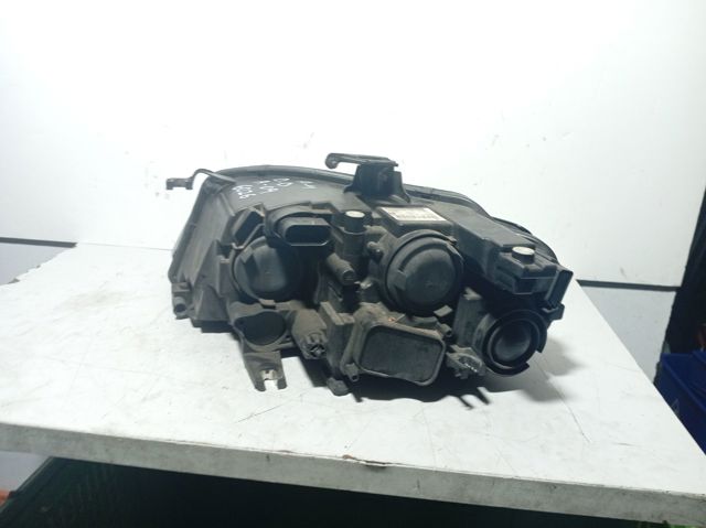 Luz direita 0301240202 VAG